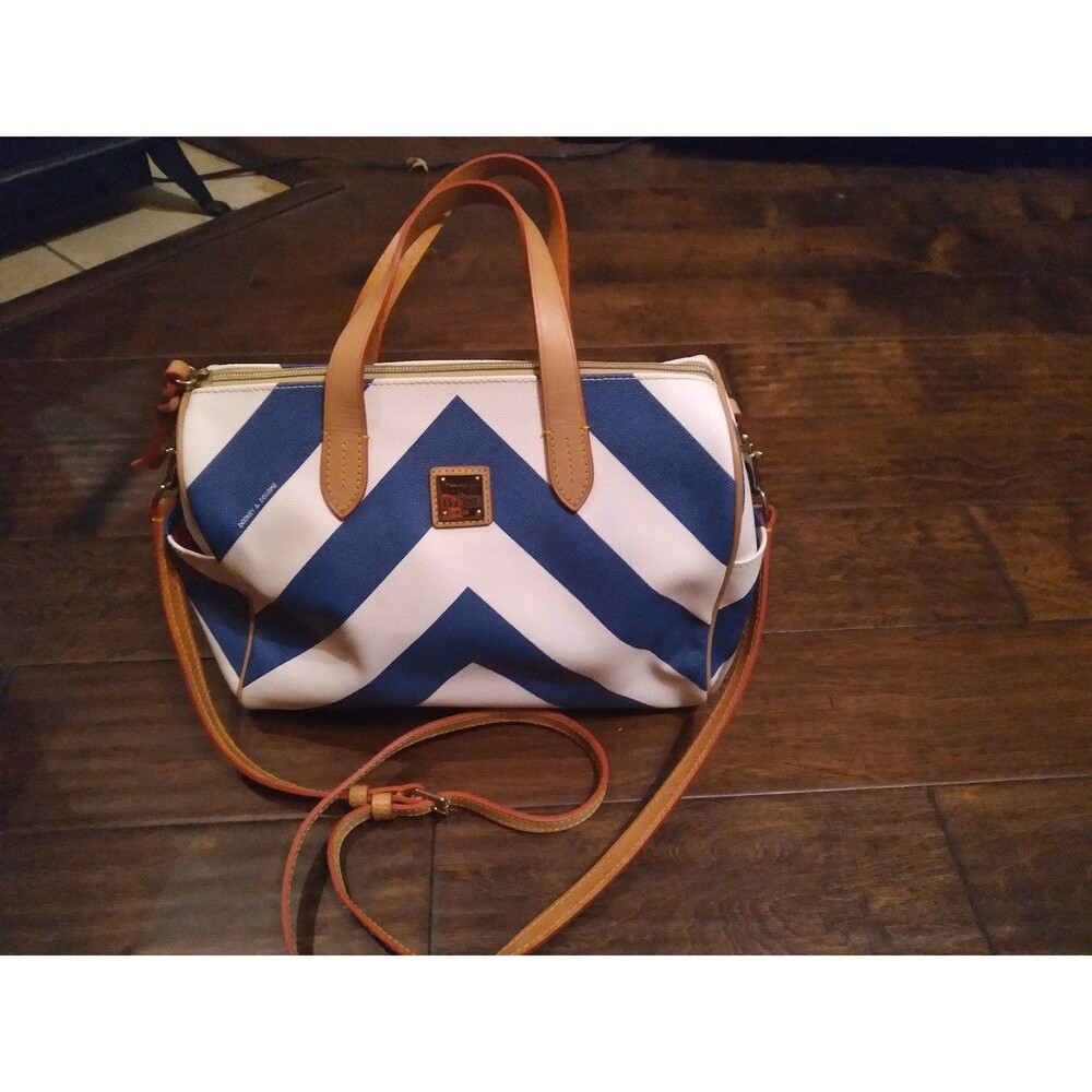 Dooney‎ and Bourke handbags